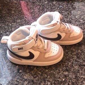 Nike Sneakers in White and Light Pink, Toddler size 6c, EUC
